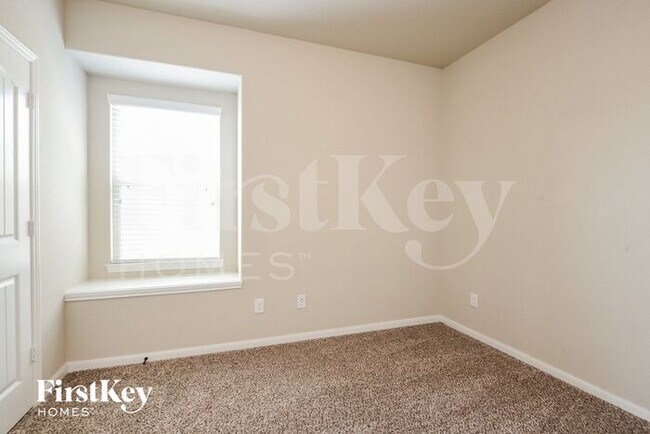 Building Photo - 29326 Buffalograss Ct