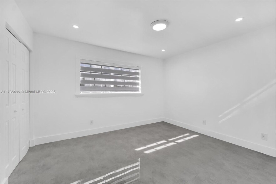 Building Photo - 8101 SW 14th Ter