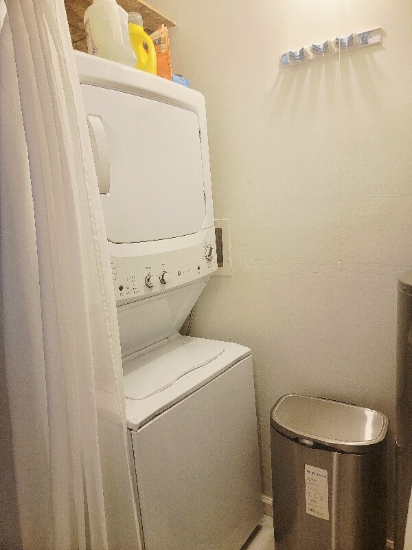 Building Photo - 56 Bates St NW