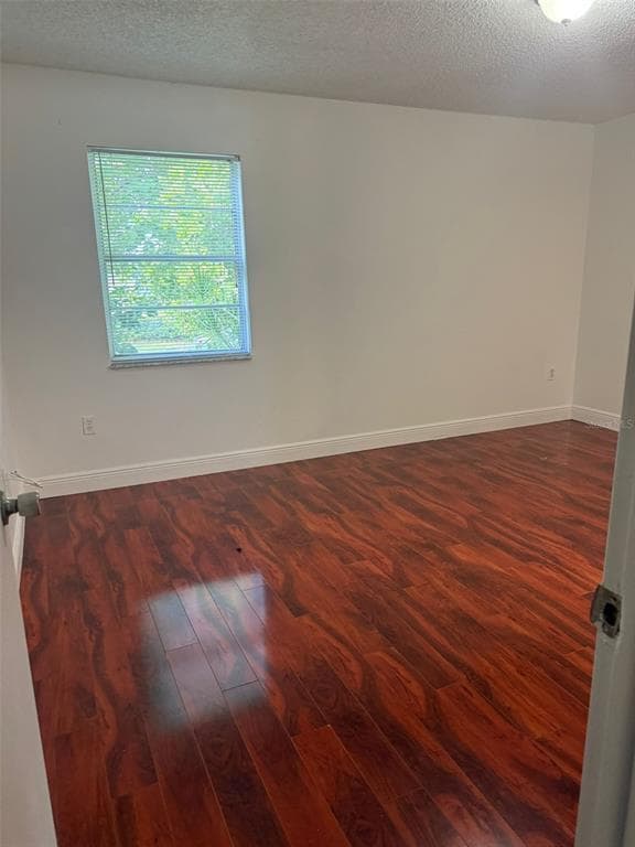 Building Photo - 6036 Amberly Ct