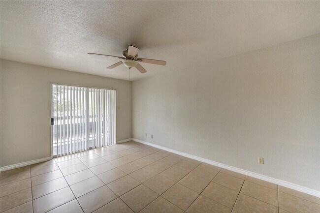 Building Photo - 6500 Sands Point Dr