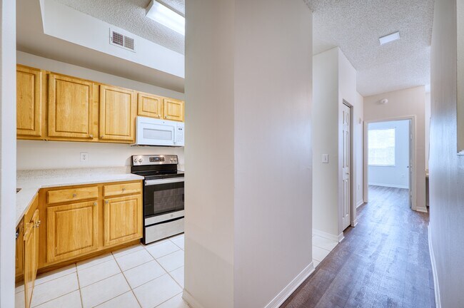 Kitchen/Hallway - 5681 Bentgrass Dr