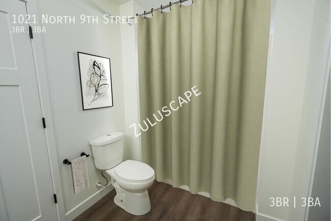 Building Photo - 1021 N 9th St