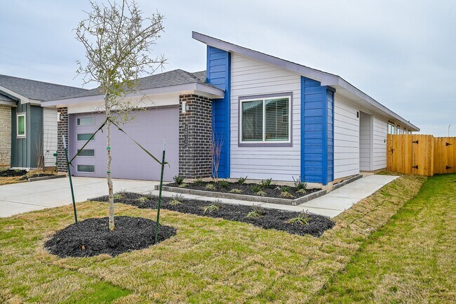 Building Photo - 3024 Stock Orch Ln