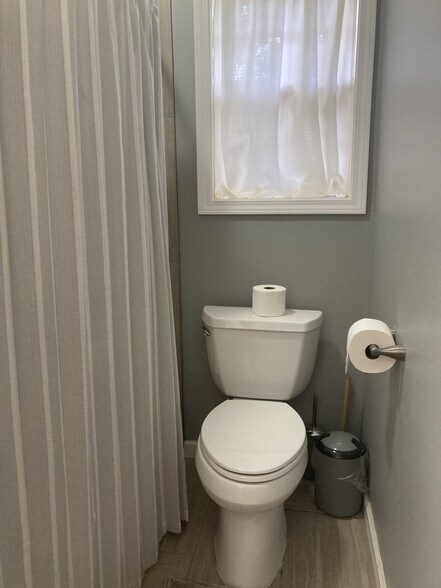 Building Photo - 3504 Vicki St