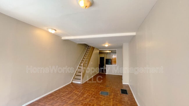 Building Photo - 317 S Mount St