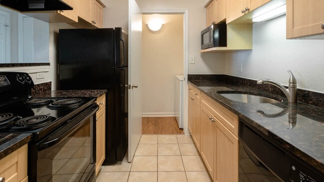 Kitchen - Lincoln Heights