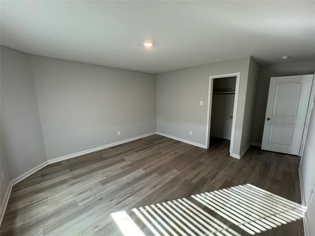 Building Photo - 213 Emma Dr