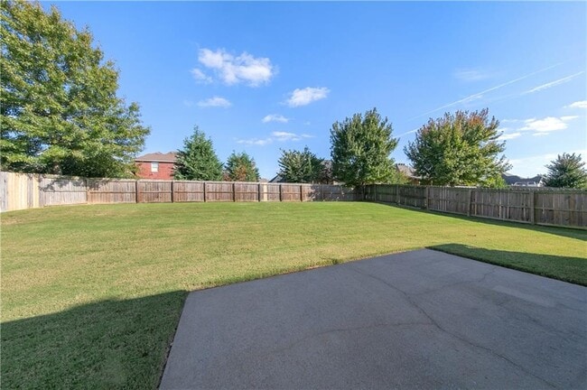 Building Photo - 1221 Chancery Ln