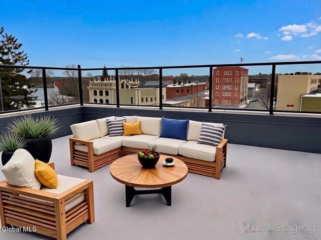 Building Photo - 78 Church St