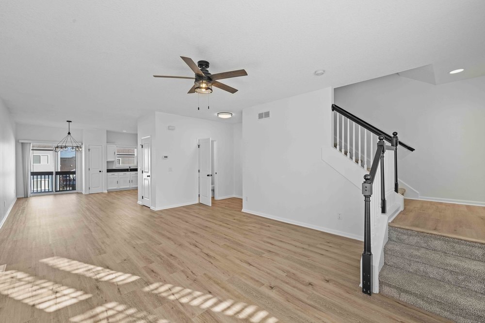 Building Photo - 207 SE Booth Ave