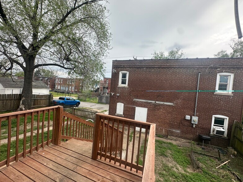 Building Photo - 2668 Nebraska Ave