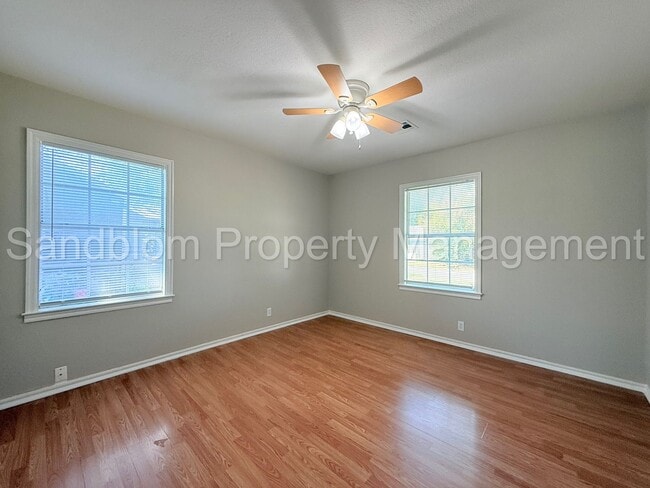 Building Photo - 35 S Joplin Ave