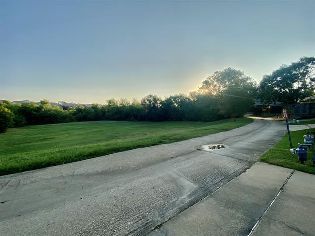 Building Photo - 1909 Diamond Ridge Dr