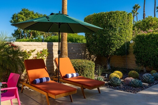 Building Photo - Stylish Palm Springs Retreat with Pool (Monthly Only - No Long Term)