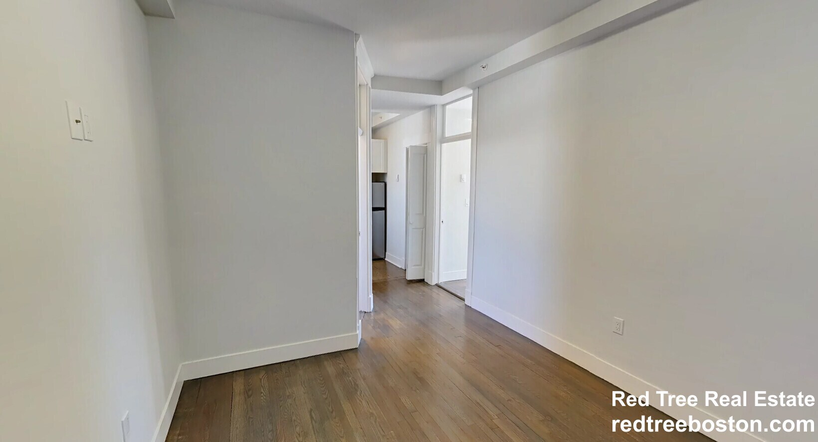 Building Photo - 77 Park Dr