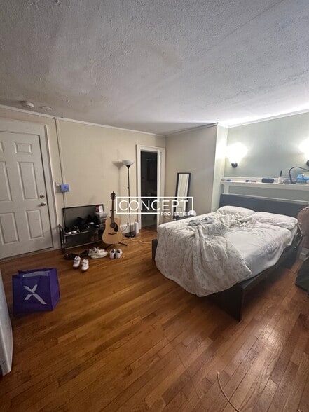 Building Photo - 90 Myrtle St