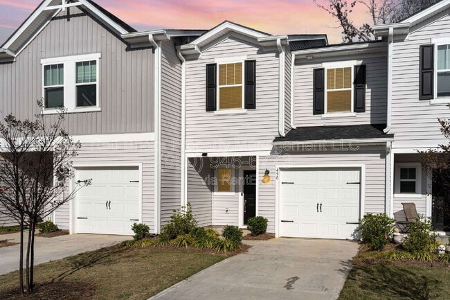 Building Photo - 490 Tayberry Ln