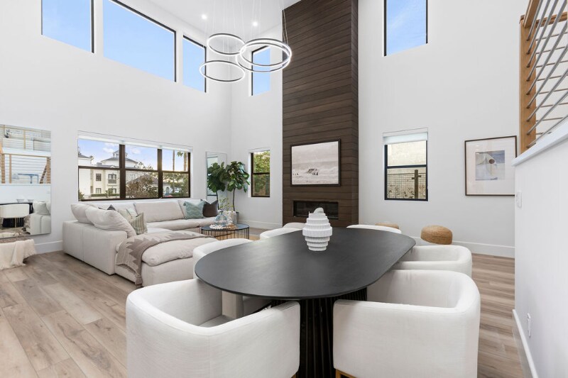 Building Photo - 24722 La Cresta Dr