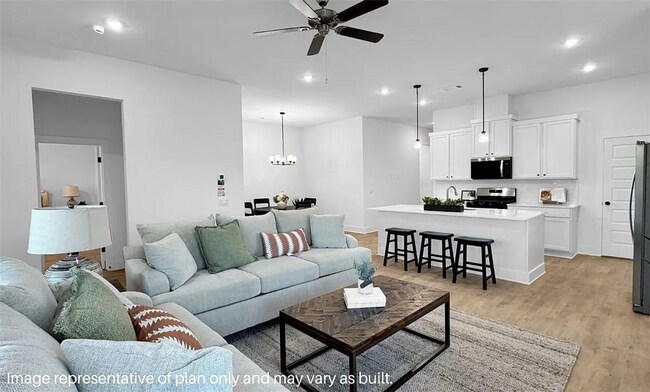 Building Photo - Beautiful Home in Centerton - Not furnished