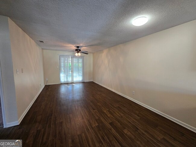 Building Photo - 412 S Ashley St