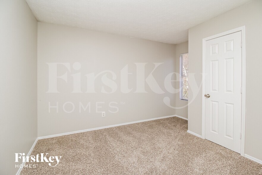 Building Photo - 3769 Reston Ln