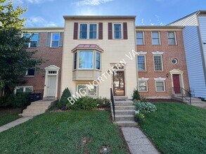Building Photo - 7343 Rokeby Dr