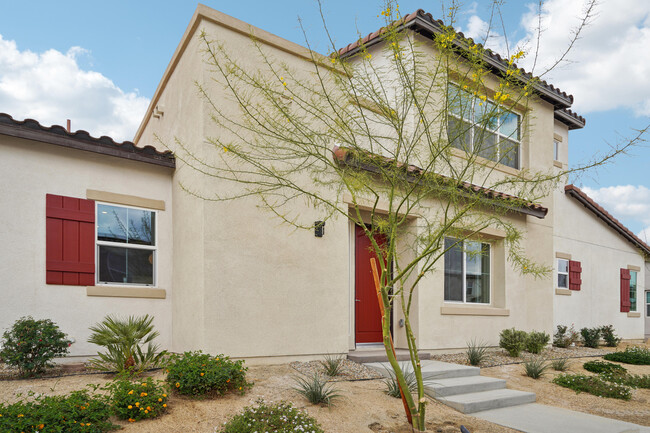 Primary Photo - 79106 Acacia Wy