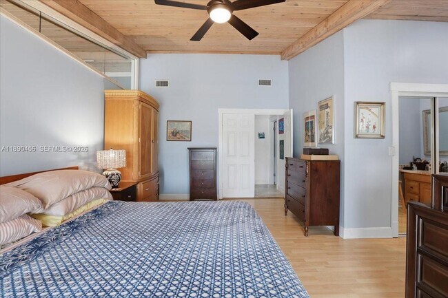 Building Photo - 960 Bayberry Point Dr