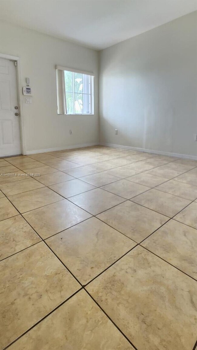 Building Photo - 13551 SW 260th Ln