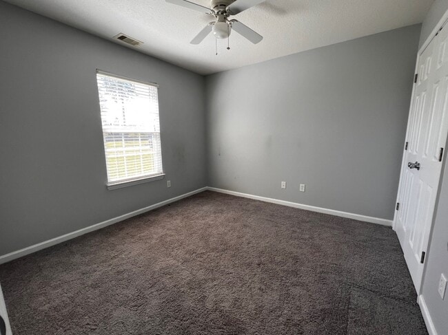 Building Photo - 92 Jackson Ave NE