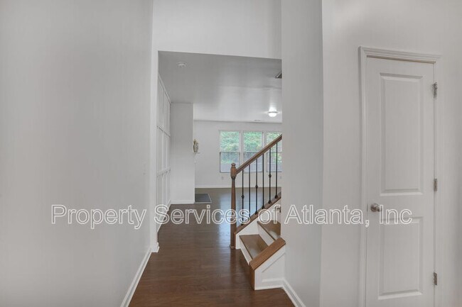 Building Photo - 268 Stone Park Dr