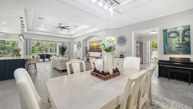 Building Photo - 9000 Willow Brook Dr