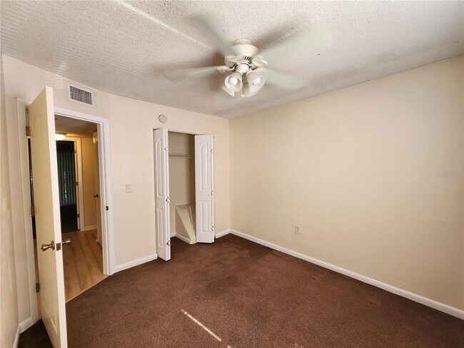Building Photo - 501 SW 75th St