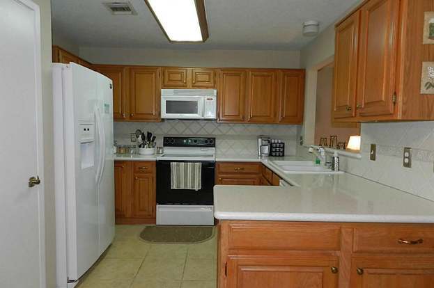 Building Photo - 2119 Landcircle Ct