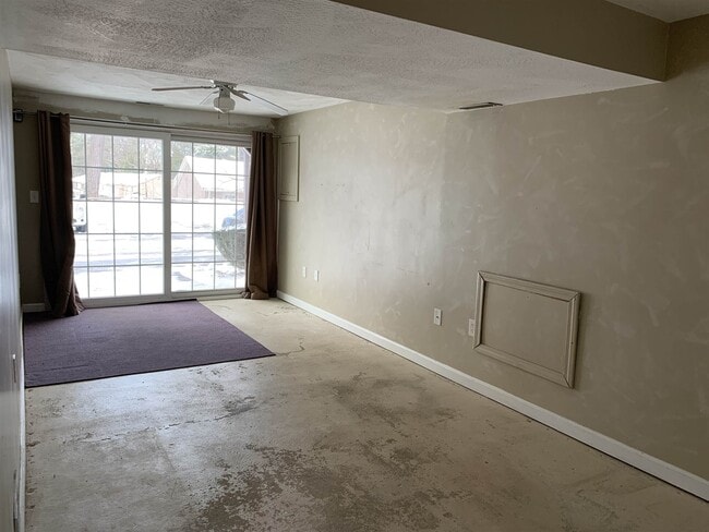 Building Photo - 114 Cannongate III Rd