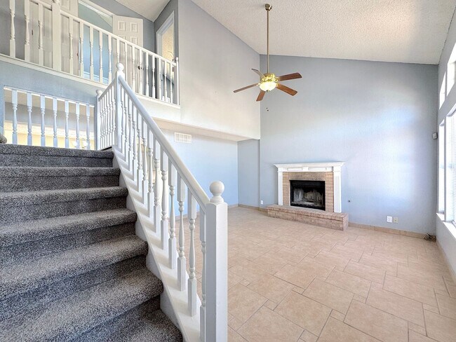 Building Photo - West El Paso 4 Bed/2Bath