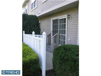 Building Photo - 3 bed 2.5 bath Townhouse - Mount Laurel