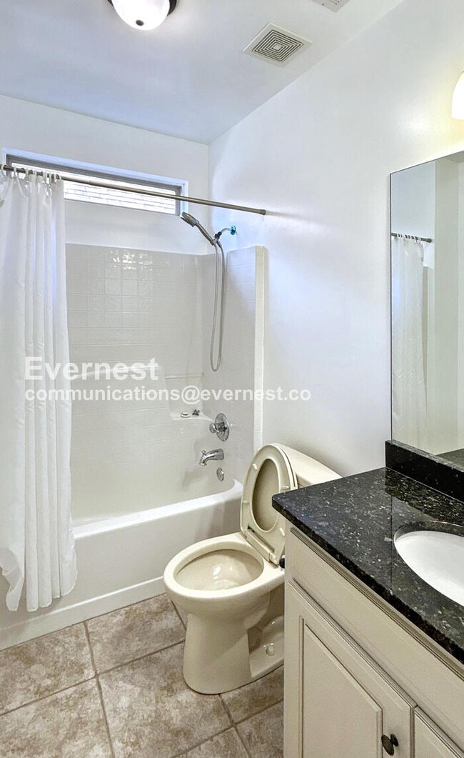 Building Photo - 281 Chapel Hill Trail