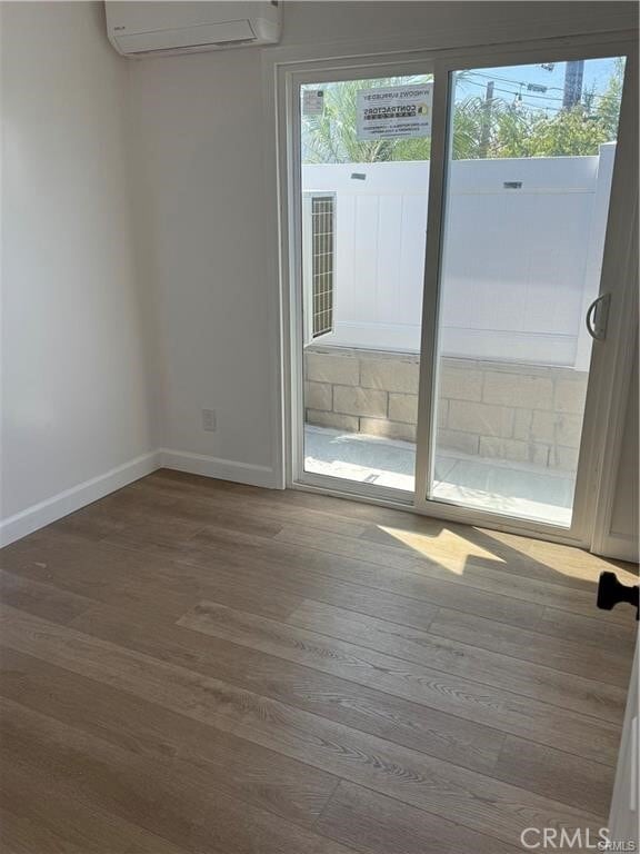 Building Photo - 6882 San Paco Cir