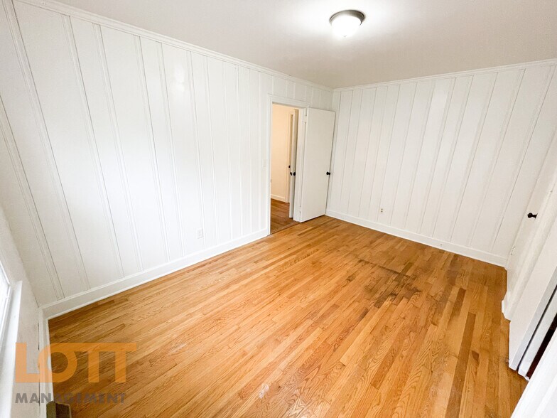 Building Photo - 3 Juanita Ct