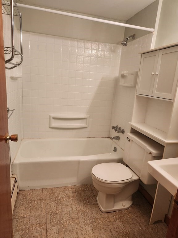 Building Photo - 310 Chace St