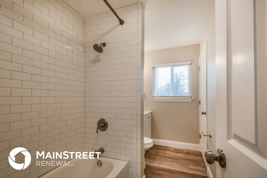 Building Photo - 8 Preakness Dr