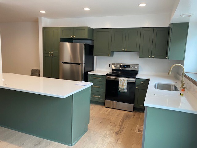 Kitchen - 177 52nd St