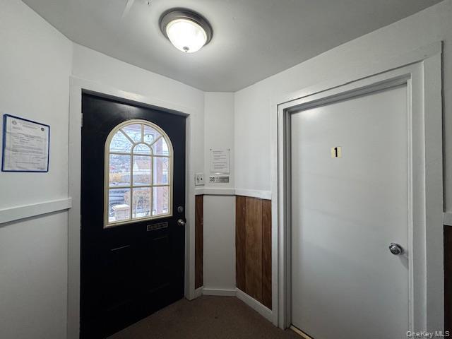 Building Photo - 96 S Main St