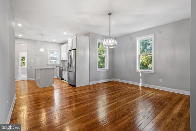 Building Photo - 142 Snyder Pl