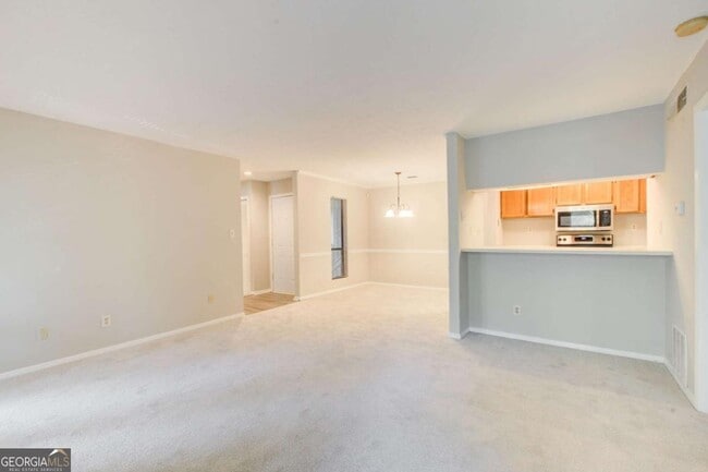 Building Photo - 805 Tuxworth Cir