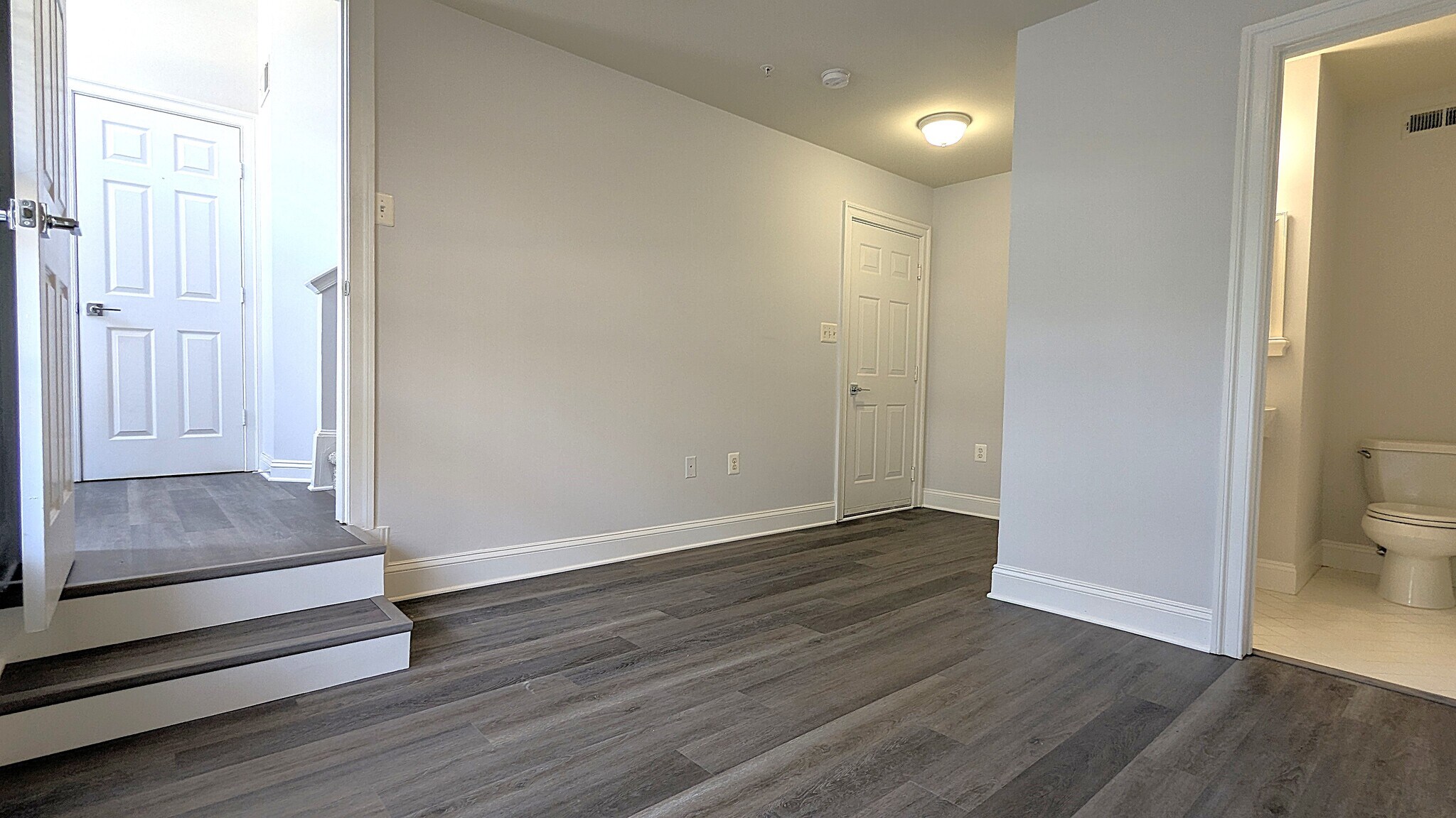 Building Photo - 46368 Hobbs Sq