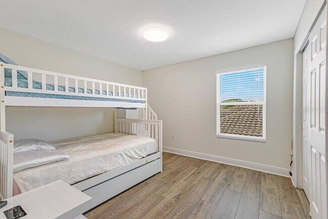 Building Photo - 3802 Carrick Bend Dr