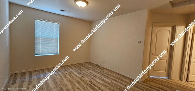Building Photo - Gated Community 2 Bedroom, 2.5 Bathroom, 2 Car Garage, Upstairs Loft & Backyard. Available NOW!